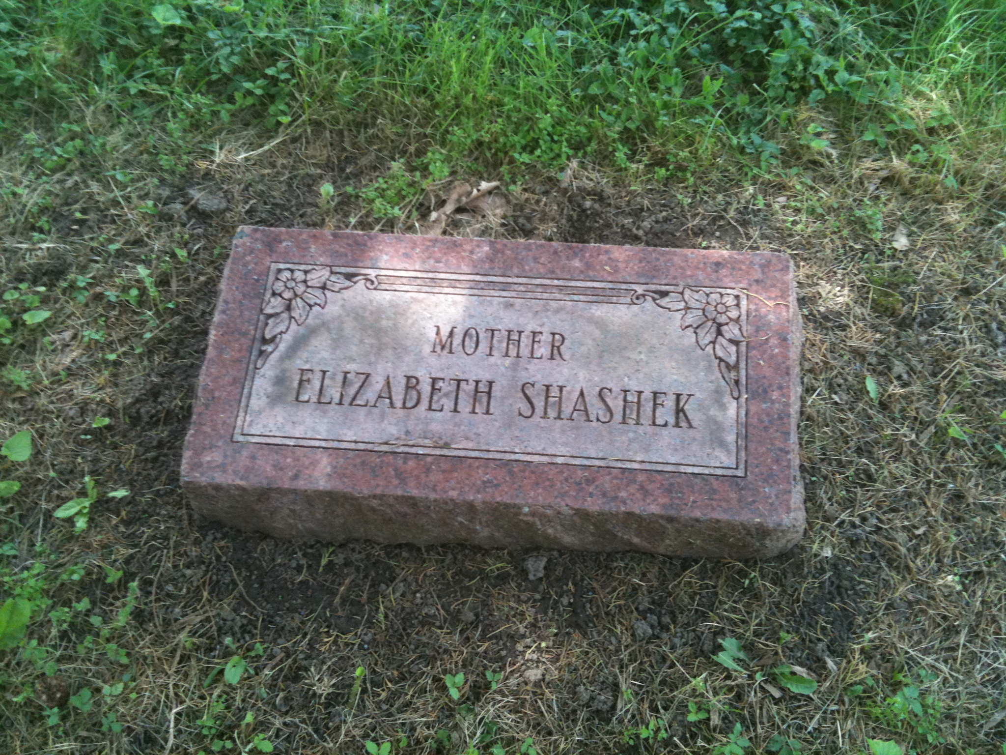 Elizabeth Shashek Headstone