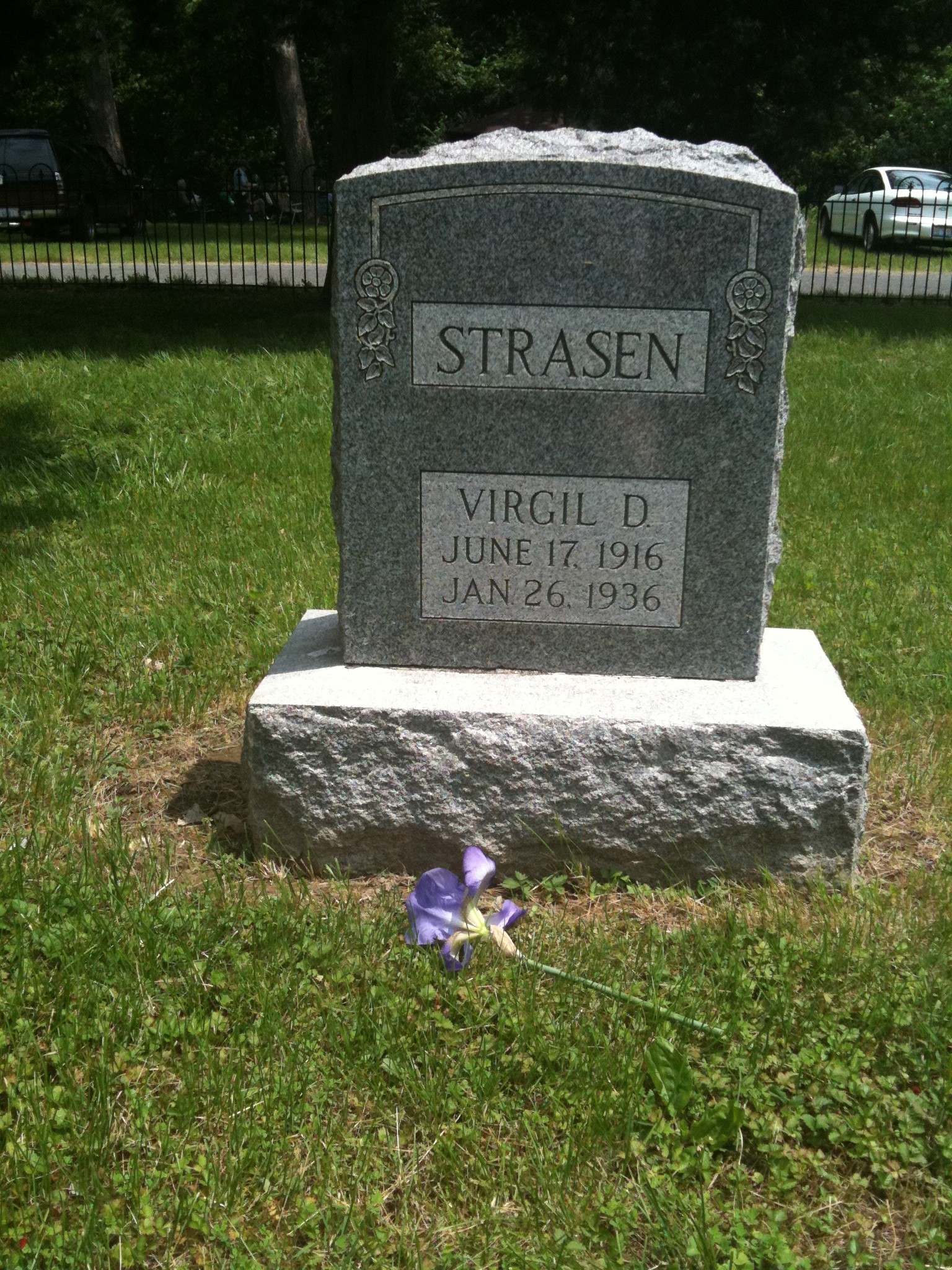 Virgil D. Strasen Headstone