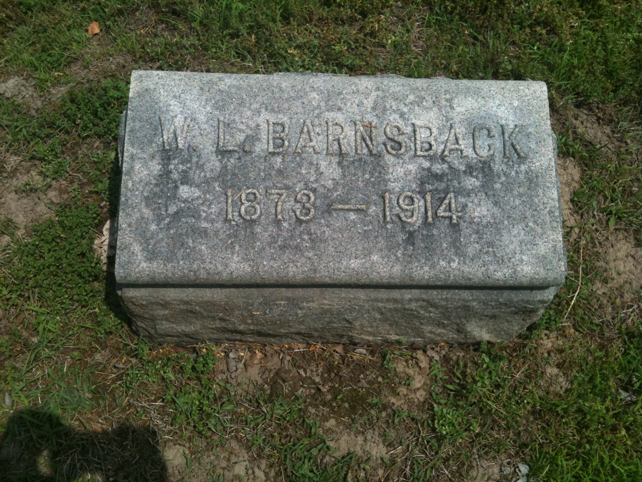 W. L. Barnsback Headstone