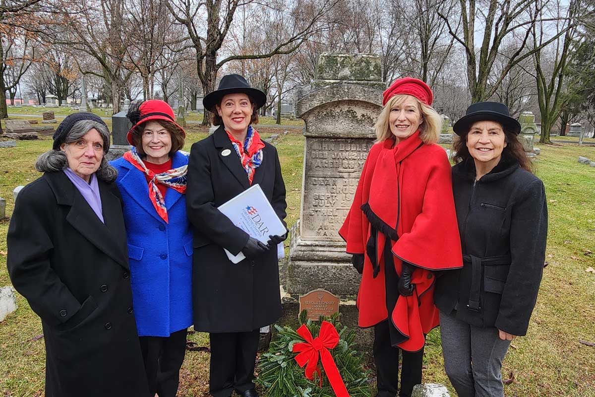 Wreaths Across America