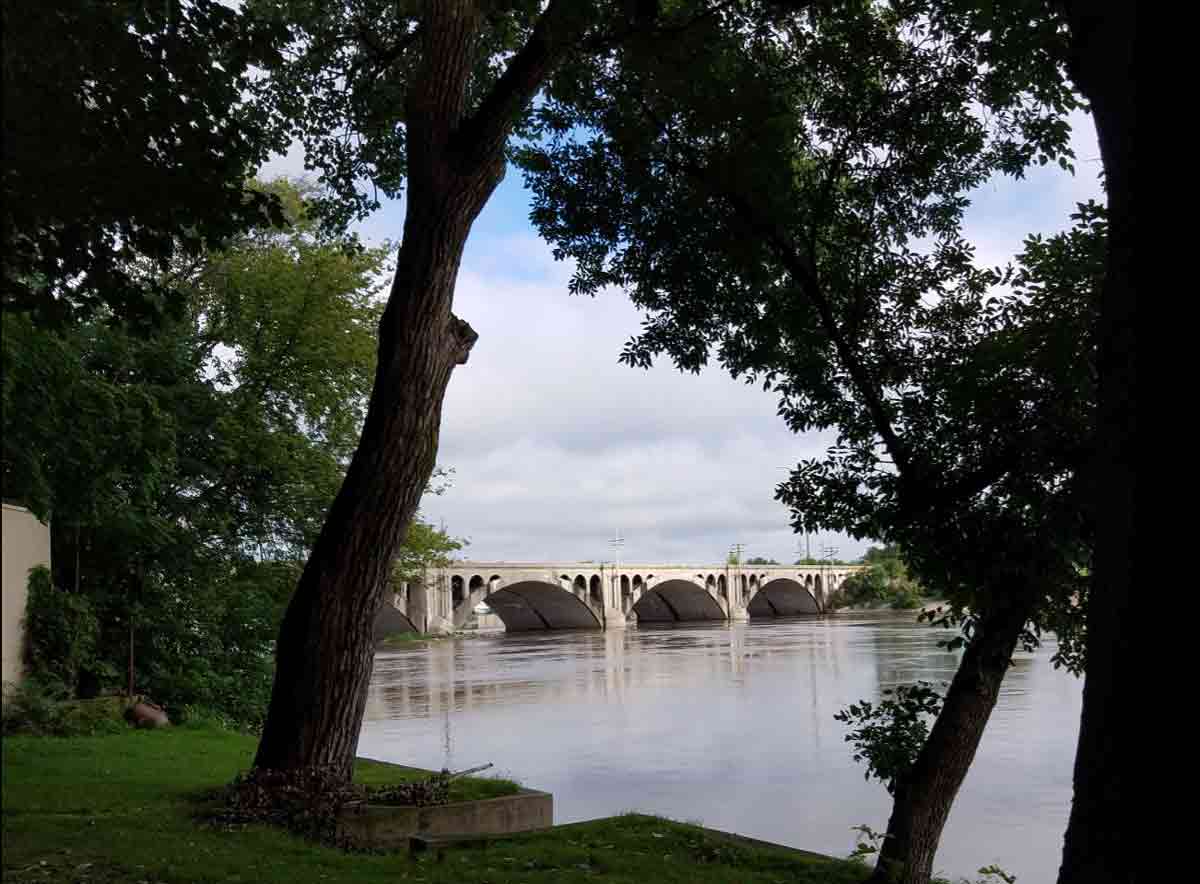 The beautiful Kankakee River