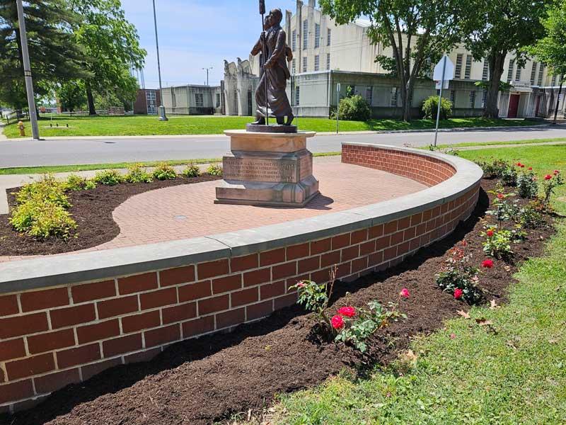 Monument Landscaping