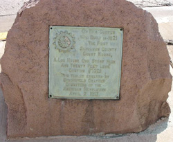 DAR Marker: First Sangamon County Court House